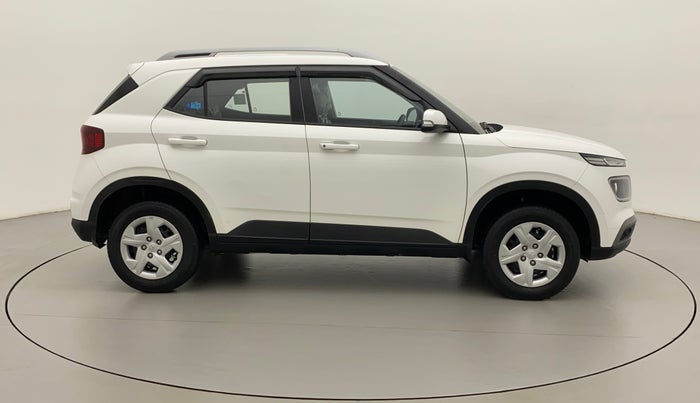 2022 Hyundai VENUE S+ 1.2, Petrol, Manual, 9,796 km, Right Side View