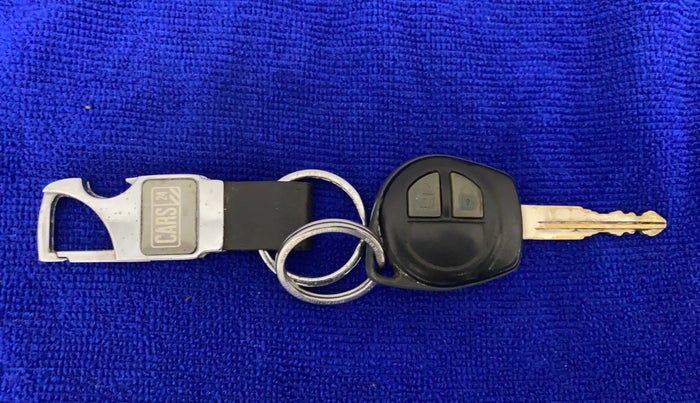 2016 Maruti Swift VDI, Diesel, Manual, 89,183 km, Key Close Up