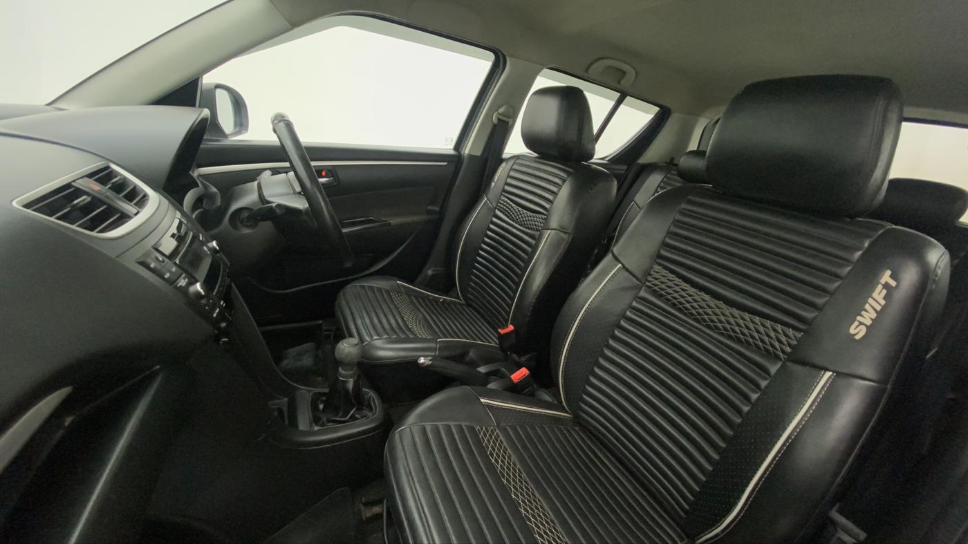 2016 Maruti Swift VDI, Diesel, Manual, 89,183 km, Right Side Front Door Cabin