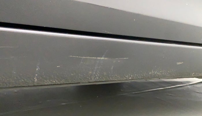2016 Maruti Swift VDI, Diesel, Manual, 89,183 km, Right running board - Slightly dented