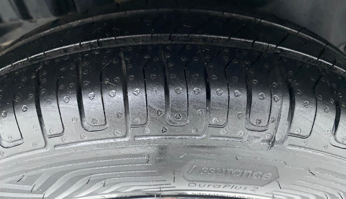 2016 Maruti Swift Dzire VDI ABS, Diesel, Manual, 73,920 km, Right Rear Tyre Tread