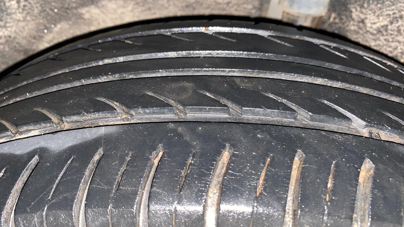 2014 Ford Ecosport TREND 1.5L DIESEL, Diesel, Manual, 76,401 km, Left Rear Tyre Tread
