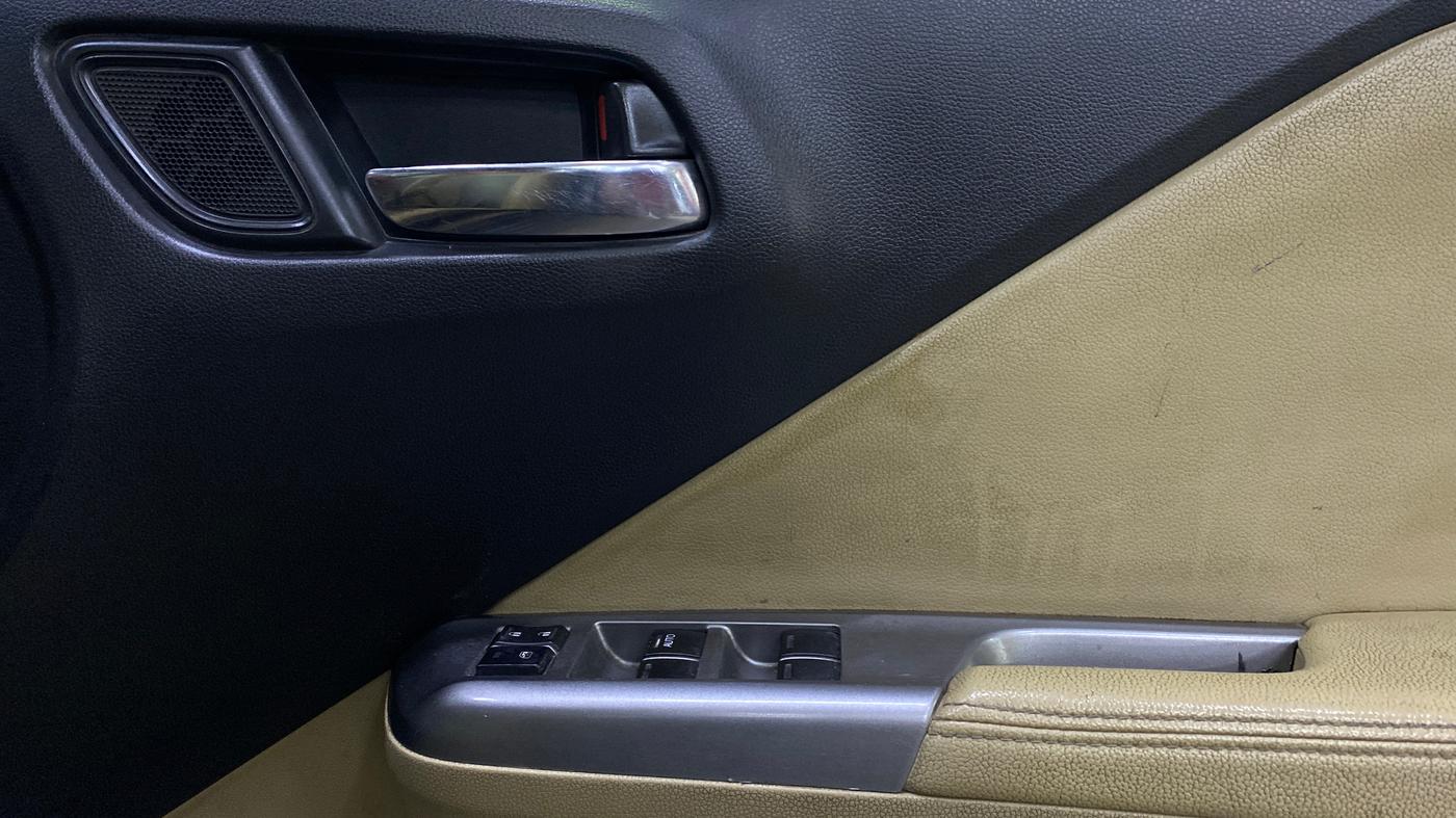 2014 Honda City 1.5L I-VTEC VX CVT, Petrol, Automatic, 53,209 km, Driver Side Door Panels Control