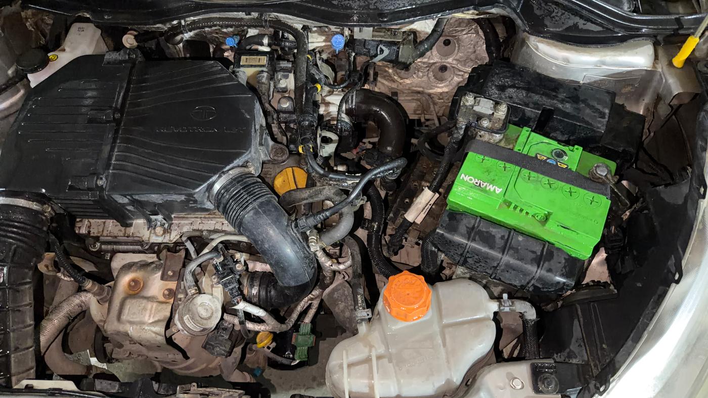 2015 Tata Zest XE PETROL, Petrol, Manual, 67,540 km, Engine View - Left