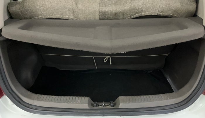 2013 Hyundai i10 MAGNA 1.2, Petrol, Manual, 71,314 km, Boot Inside