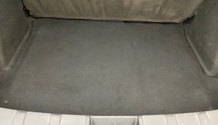 2018 Tata NEXON XM PETROL, Petrol, Manual, 68,828 km, Boot Inside