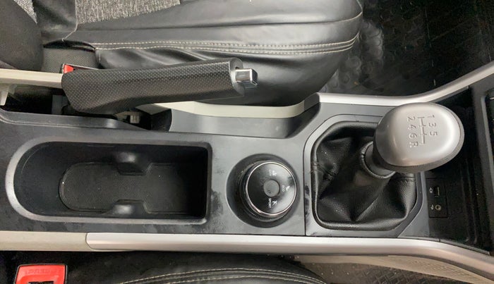 2018 Tata NEXON XM PETROL, Petrol, Manual, 68,828 km, Gear Lever