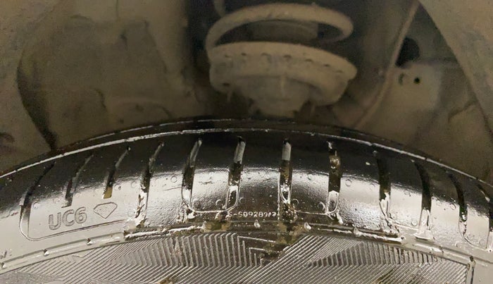 2015 Hyundai Creta SX PLUS 1.6 PETROL, Petrol, Manual, 55,540 km, Left Front Tyre Tread