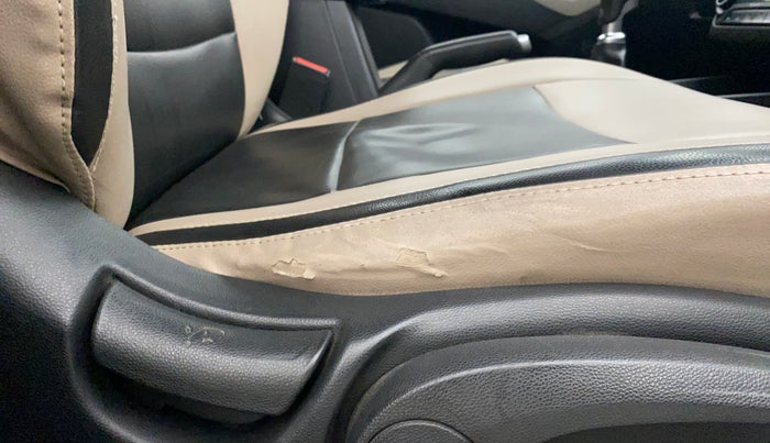 2015 Hyundai Creta SX PLUS 1.6 PETROL, Petrol, Manual, 55,540 km, Driver Side Adjustment Panel