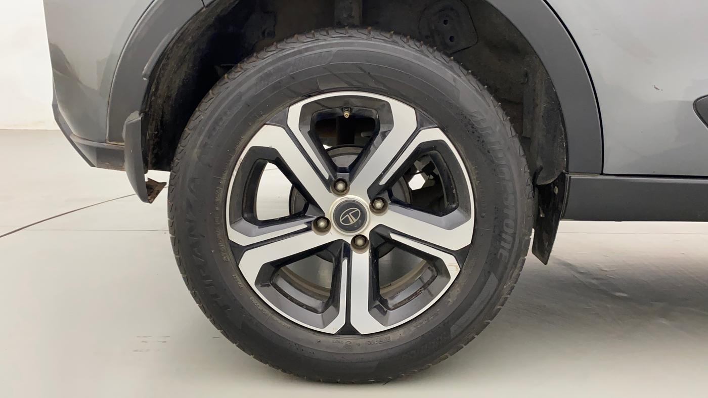 2022 Tata NEXON XZ PLUS (HS) DIESEL, Diesel, Manual, 31,035 km, Right Rear Wheel