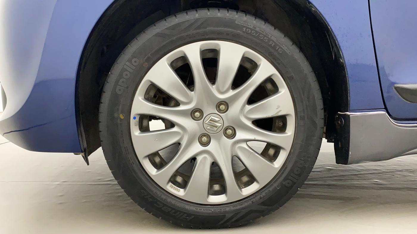 2018 Maruti Baleno ZETA PETROL 1.2, Petrol, Manual, 30,189 km, Left Front Wheel