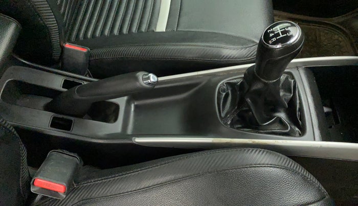 2018 Maruti Baleno ZETA PETROL 1.2, Petrol, Manual, 30,189 km, Gear Lever