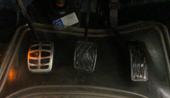 2018 Maruti Baleno ZETA PETROL 1.2, Petrol, Manual, 30,189 km, Pedals