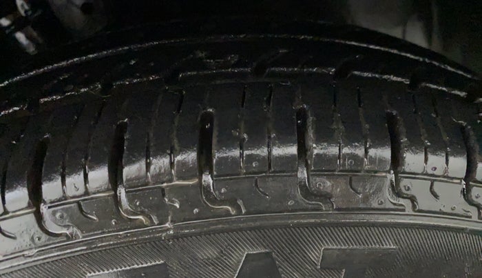 2018 Datsun Redi Go 1.0 T(O) AT, Petrol, Automatic, 15,500 km, Left Front Tyre Tread