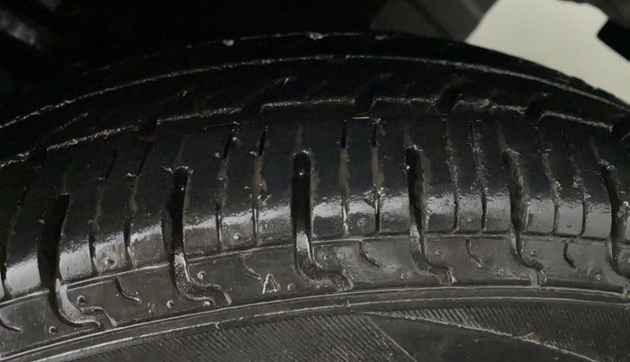 2018 Datsun Redi Go 1.0 T(O) AT, Petrol, Automatic, 15,500 km, Left Rear Tyre Tread