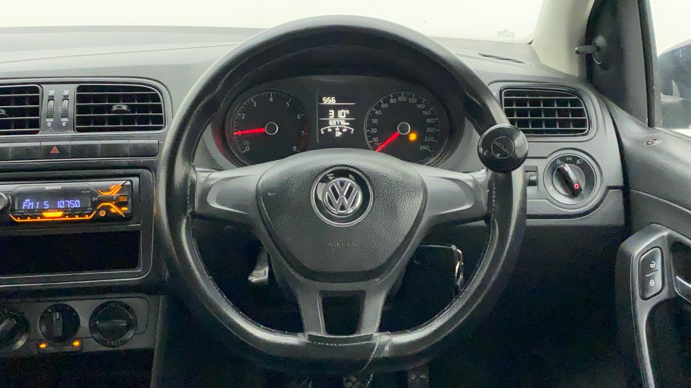 2019 Volkswagen Polo TRENDLINE 1.0L, Petrol, Manual, 69,775 km, Steering Wheel Close Up