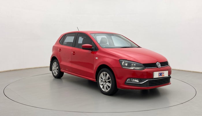 2015 Volkswagen Polo HIGHLINE1.5L, Diesel, Manual, 1,06,537 km, Right Front Diagonal