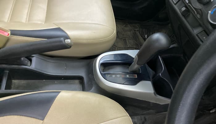 2016 Honda Jazz 1.2L I-VTEC S AT, Petrol, Automatic, 75,387 km, Gear Lever
