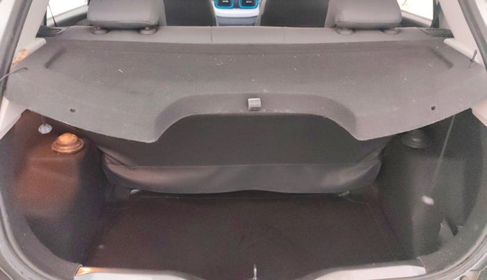 2023 Tata PUNCH CREATIVE  MT, Petrol, Manual, 14,073 km, Boot Inside