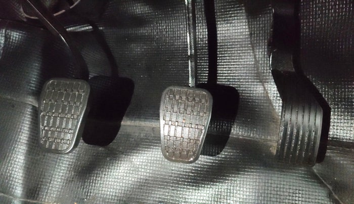 2023 Tata PUNCH CREATIVE  MT, Petrol, Manual, 14,073 km, Pedals