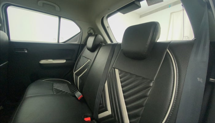 2017 Maruti IGNIS DELTA 1.2, Petrol, Manual, 43,162 km, Right Side Rear Door Cabin