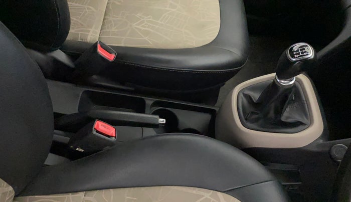 2018 Hyundai Grand i10 SPORTZ 1.2 KAPPA VTVT, Petrol, Manual, 48,040 km, Gear Lever