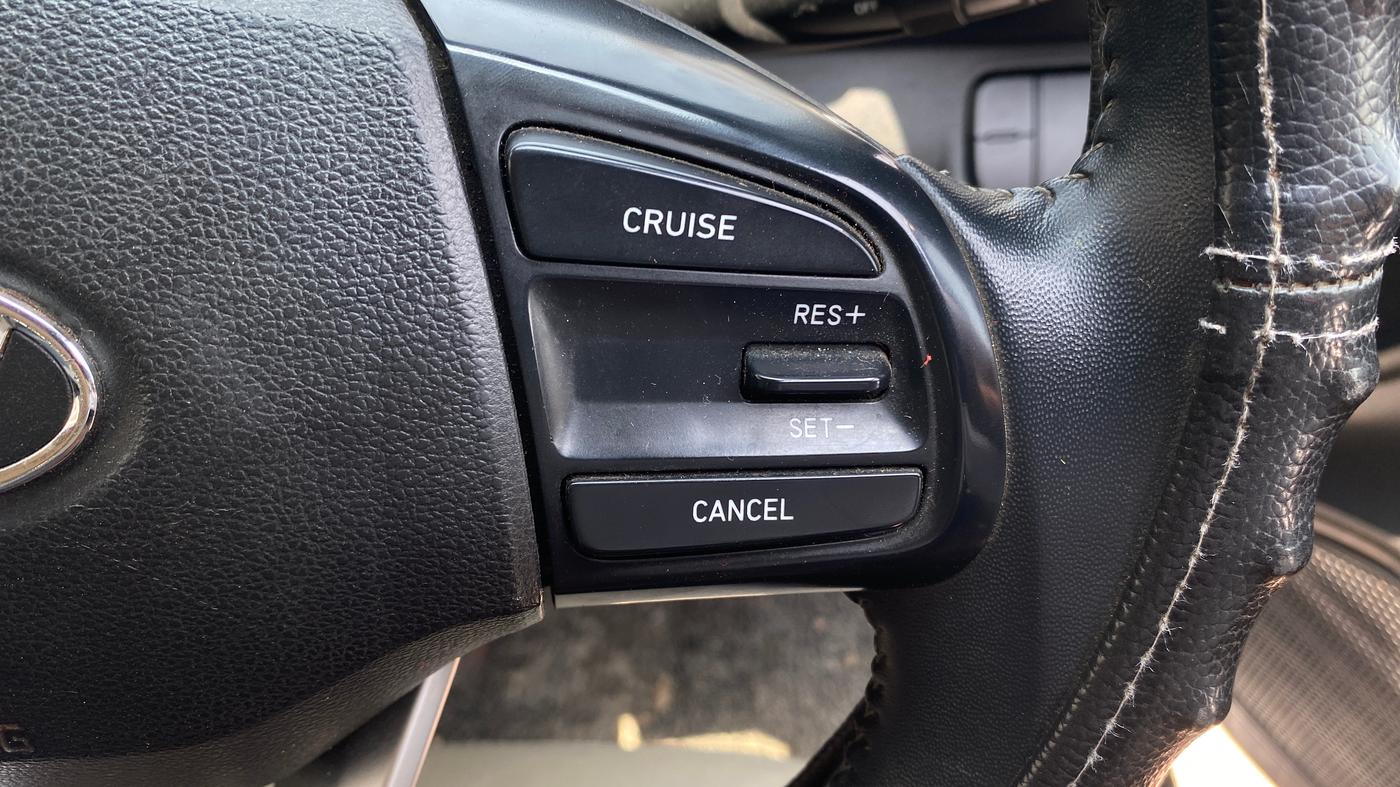 2020 Hyundai VENUE SX 1.5 CRDI, Diesel, Manual, 1,26,692 km, Adaptive Cruise Control