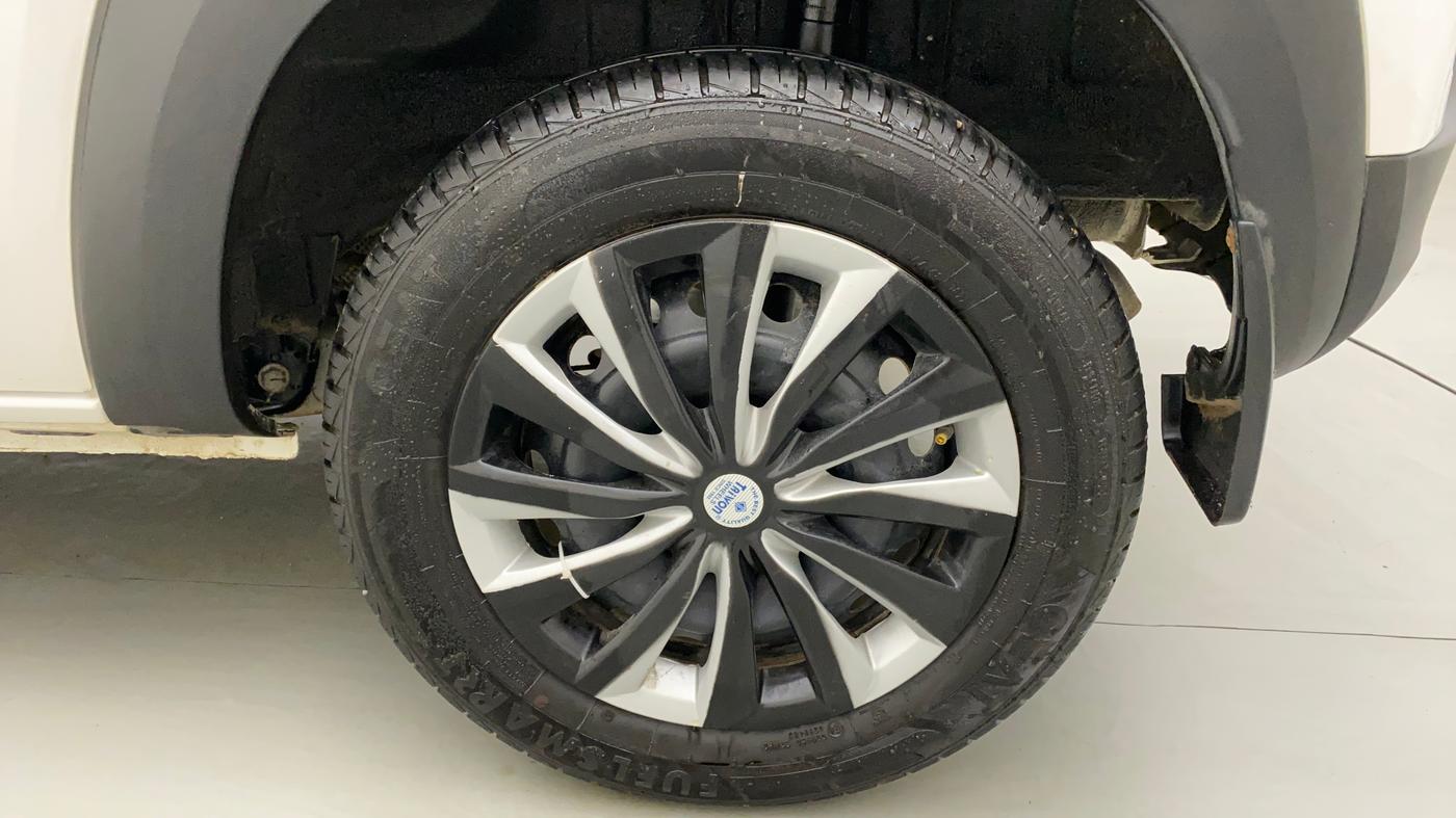2022 Renault Kwid RXL 1.0, Petrol, Manual, 4,480 km, Left Rear Wheel