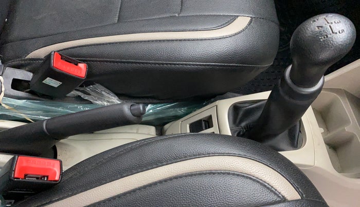 2019 Maruti Alto VXI, Petrol, Manual, 41,704 km, Gear Lever