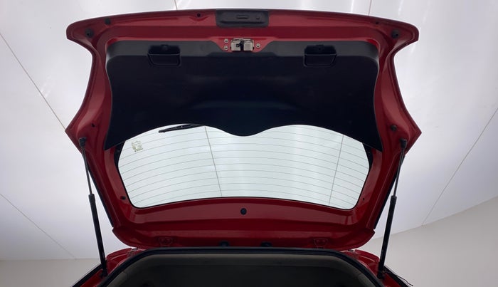 2018 Maruti Swift ZXI+, Petrol, Manual, 80,457 km, Boot Door Open