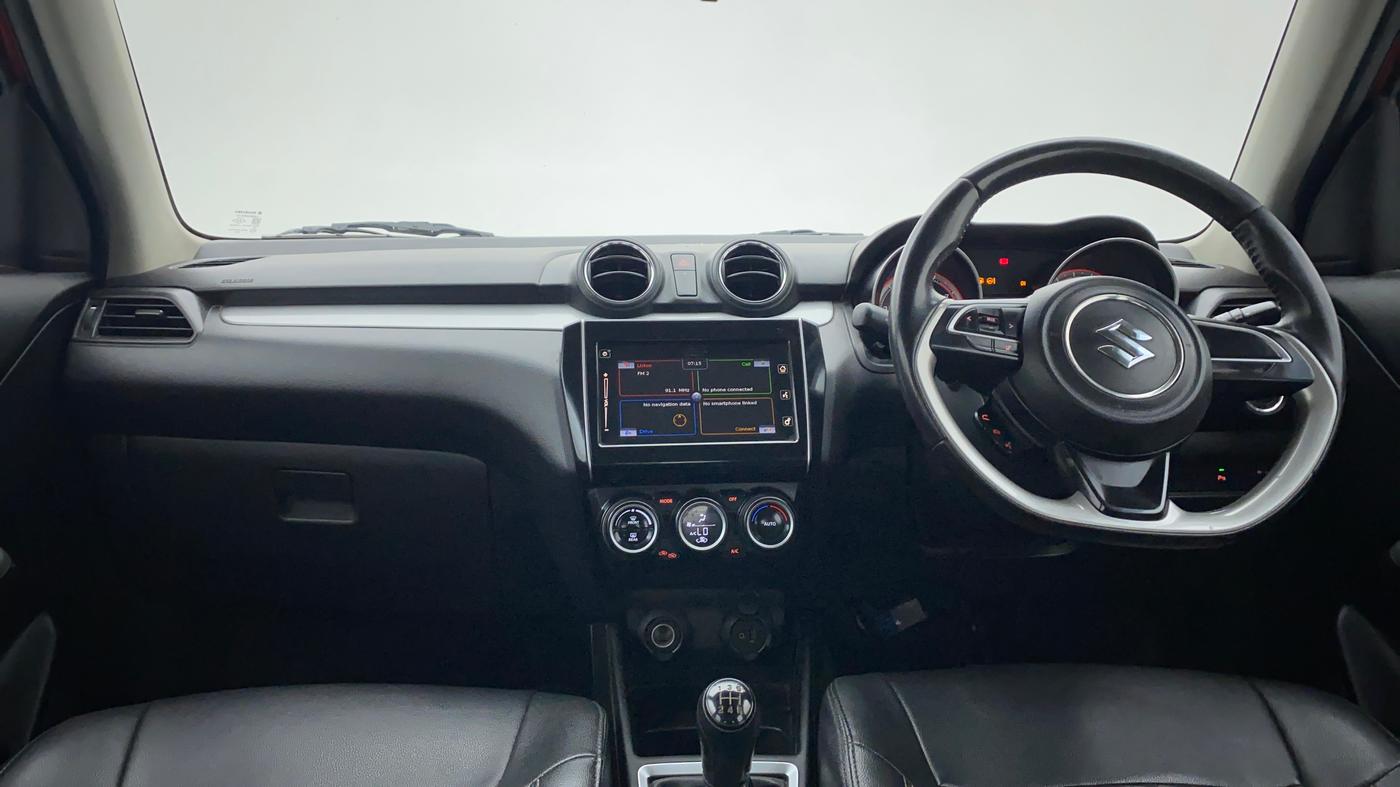 2018 Maruti Swift ZXI+, Petrol, Manual, 80,457 km, Dashboard