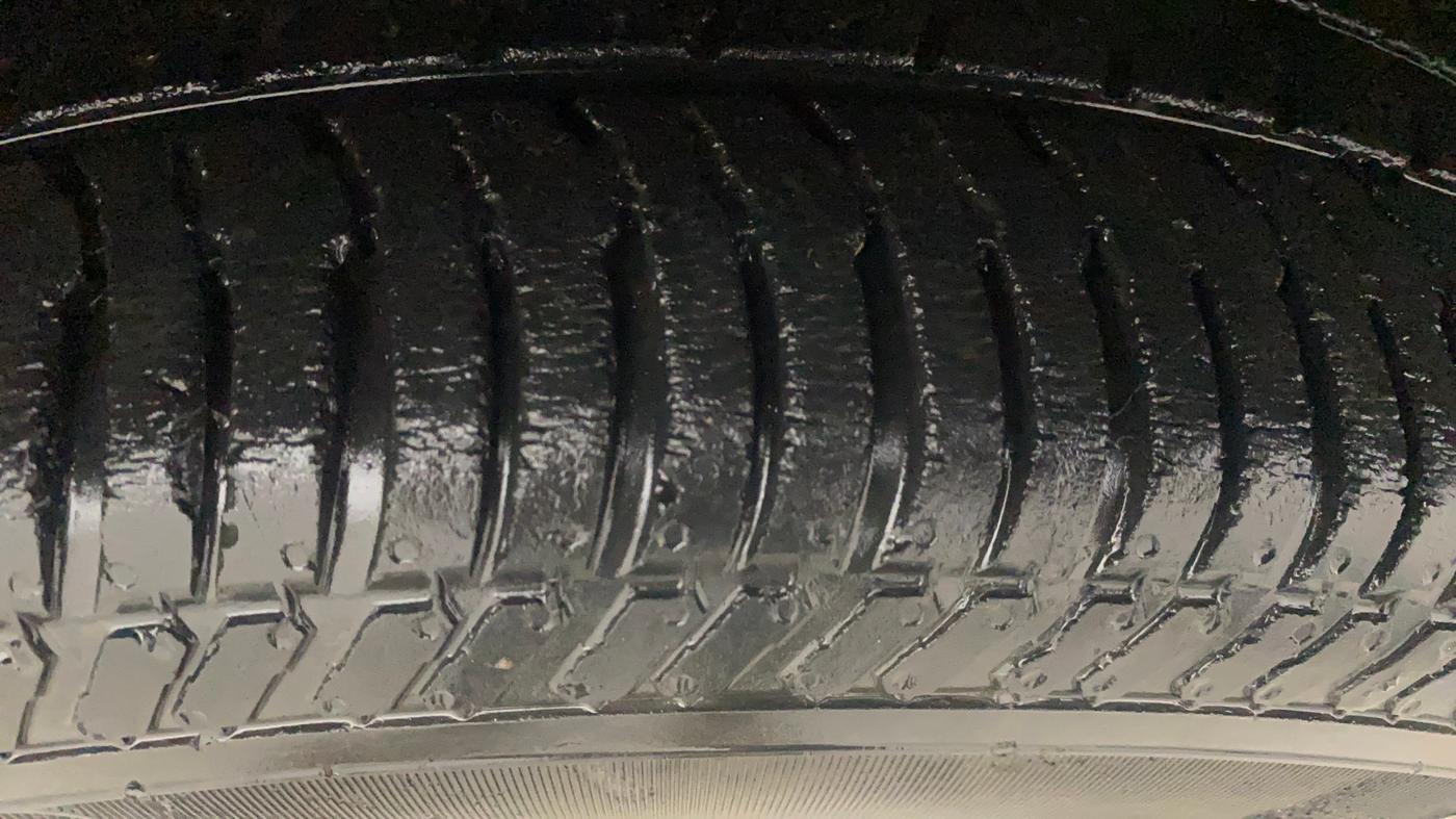 2013 Ford Ecosport TREND 1.5L PETROL, Petrol, Manual, 99,938 km, Right Front Tyre Tread