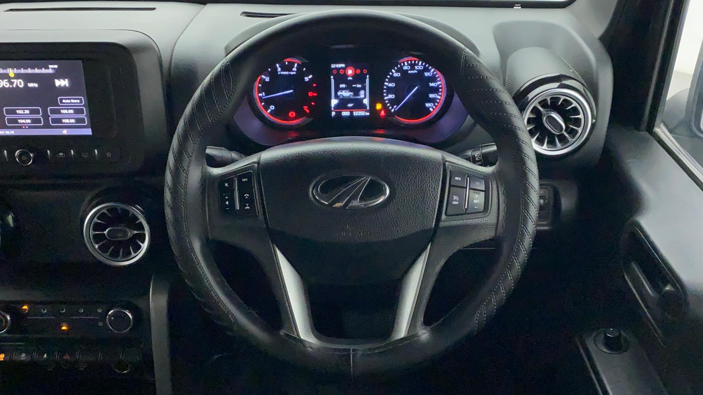 2021 Mahindra Thar LX PETROL HT 4WD AT, Petrol, Automatic, 52,389 km, Steering Wheel Close Up