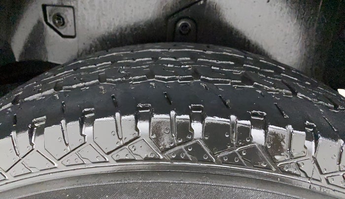 2021 Mahindra Thar LX PETROL HT 4WD AT, Petrol, Automatic, 52,389 km, Left Rear Tyre Tread