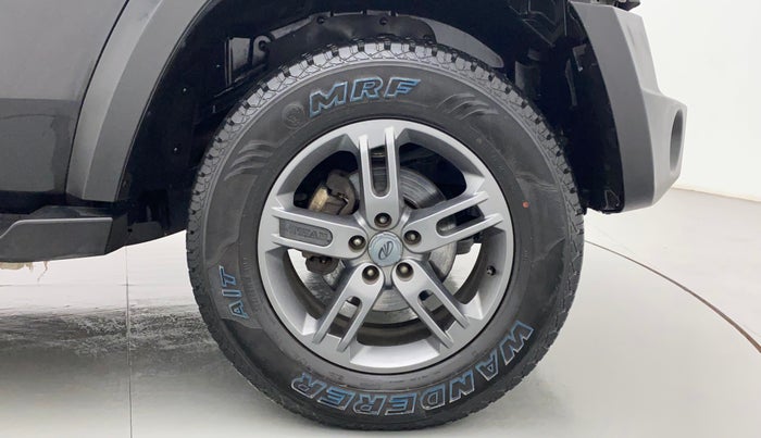 2021 Mahindra Thar LX PETROL HT 4WD AT, Petrol, Automatic, 52,389 km, Right Front Wheel