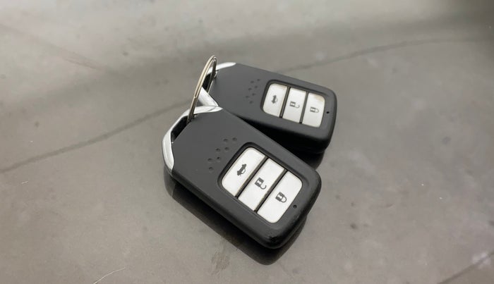 2015 Honda City 1.5L I-VTEC VX, Petrol, Manual, 53,944 km, Key Close Up