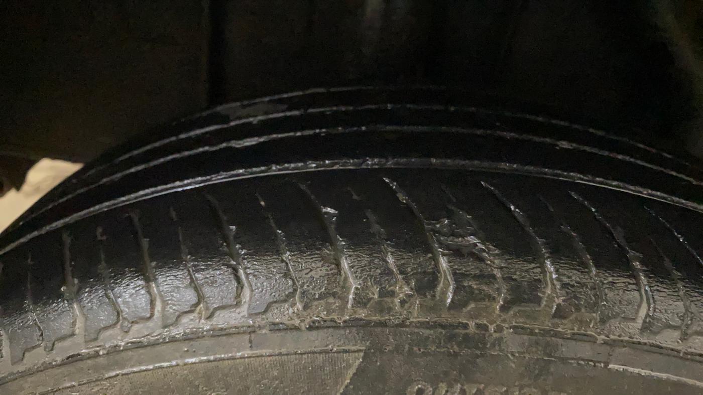 2021 Nissan MAGNITE XL, Petrol, Manual, 64,701 km, Right Rear Tyre Tread