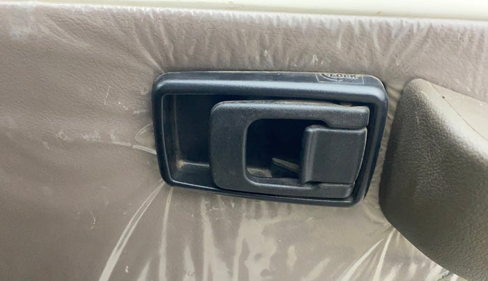 2024 Mahindra Bolero B6, Diesel, Manual, 49,823 km, Driver Side Door Panels Control