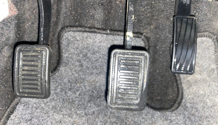 2024 Mahindra Bolero B6, Diesel, Manual, 49,823 km, Pedals