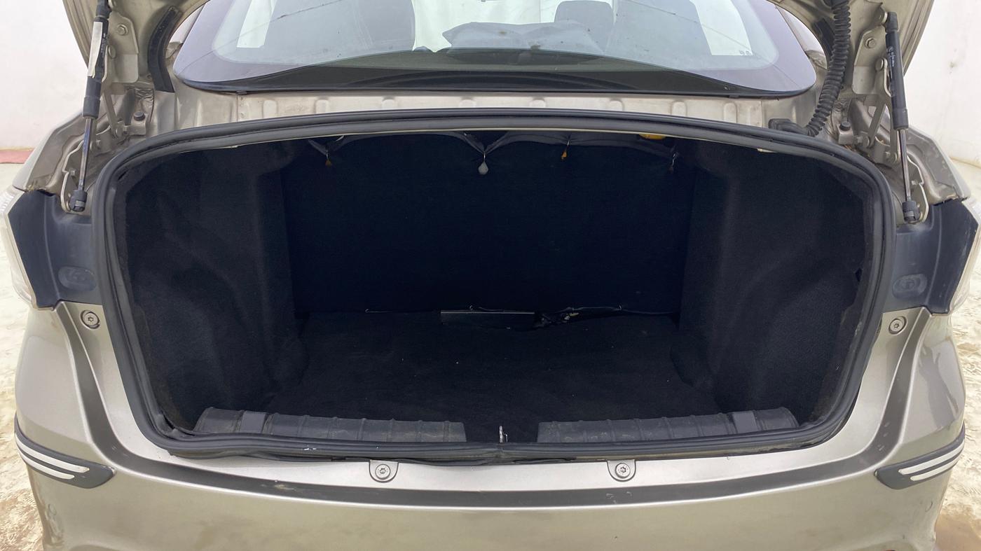 2019 Tata TIGOR XZ PETROL, Petrol, Manual, 86,634 km, Boot Inside