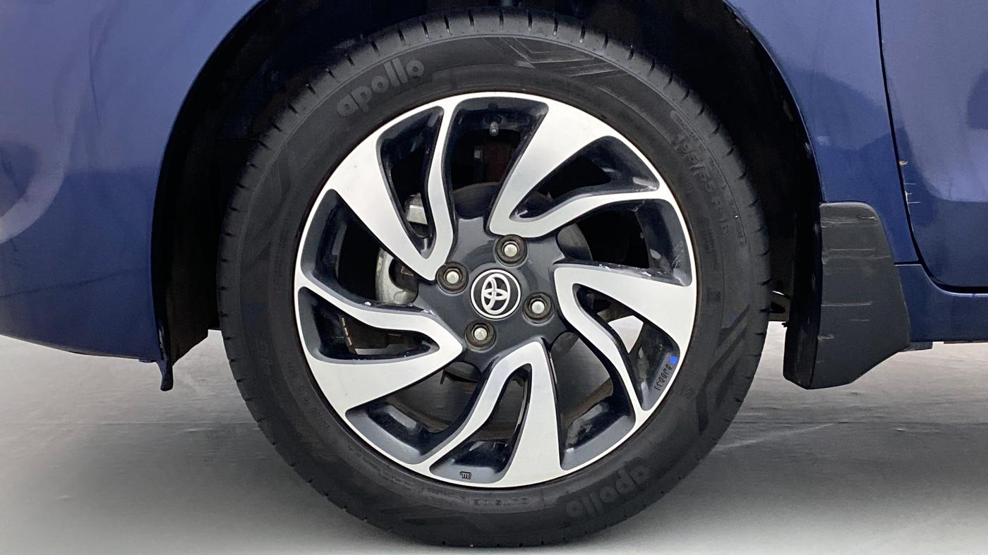 2021 Toyota Glanza G MT PETROL, Petrol, Manual, 13,337 km, Left Front Wheel