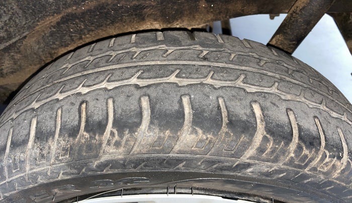 2013 Maruti Wagon R 1.0 VXI, Petrol, Manual, 29,475 km, Left Rear Tyre Tread