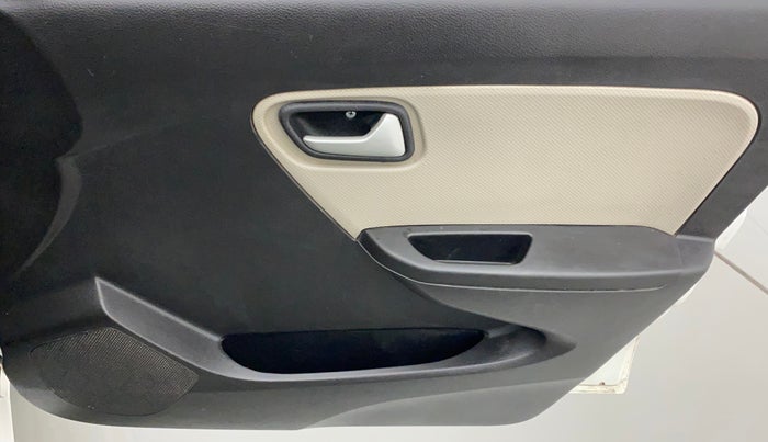2019 Maruti Alto LXI, Petrol, Manual, 57,238 km, Driver Side Door Panels Control