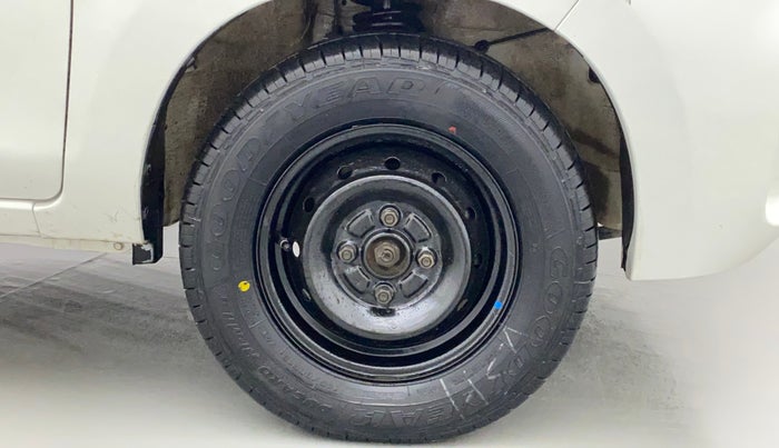 2019 Maruti Alto LXI, Petrol, Manual, 57,238 km, Right Front Wheel