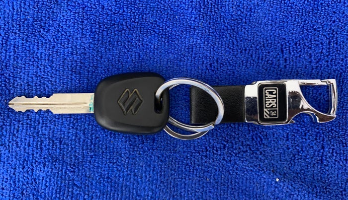 2019 Maruti Alto LXI, Petrol, Manual, 57,238 km, Key Close Up