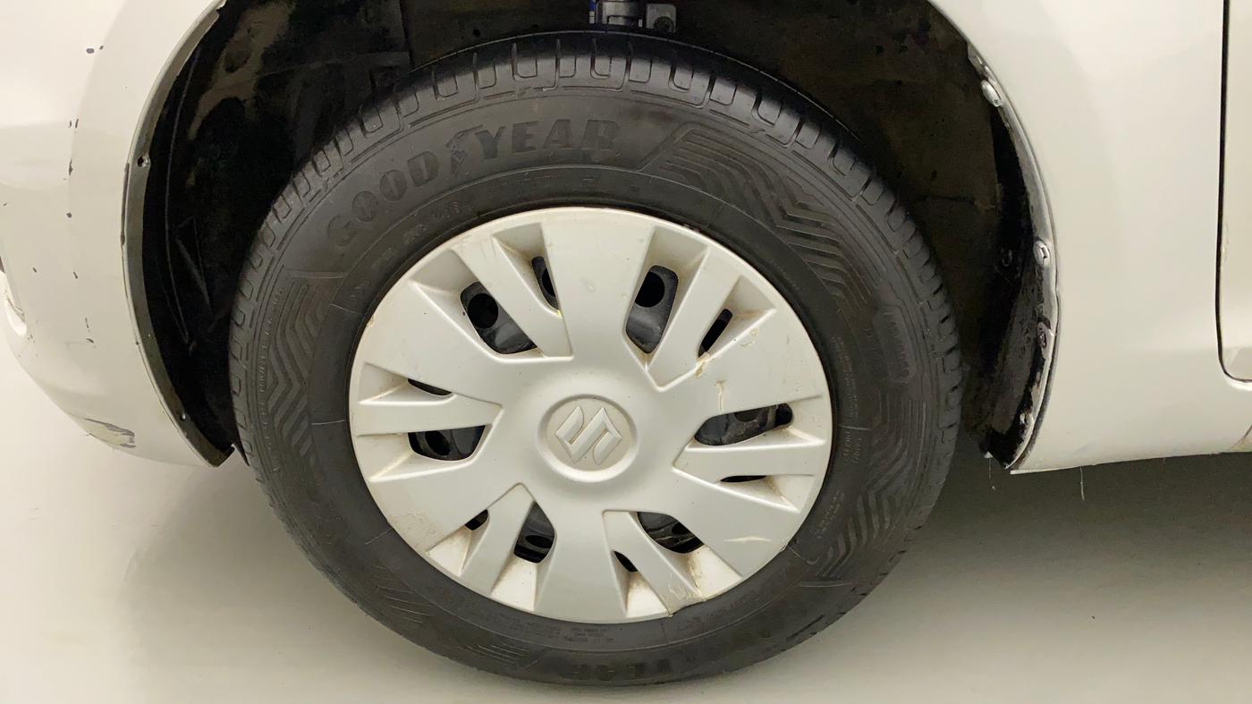2015 Maruti Swift VXI, Petrol, Manual, 75,505 km, Left Front Wheel