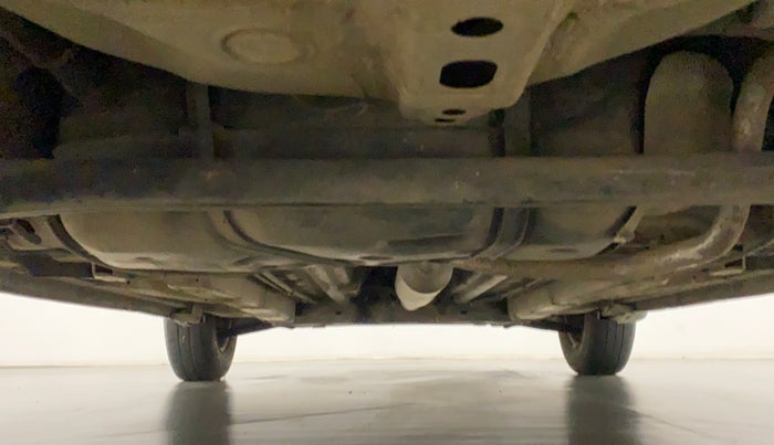 2015 Maruti Swift VXI, Petrol, Manual, 75,505 km, Rear Underbody