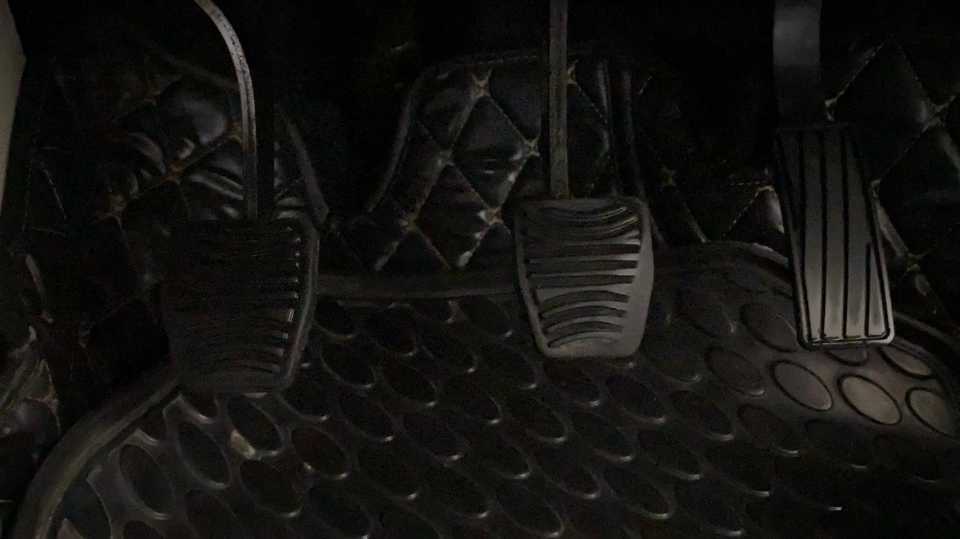 2020 Mahindra XUV300 W8 1.2 PETROL, Petrol, Manual, 50 km, Pedals
