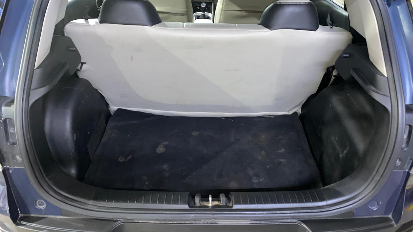 2022 Hyundai VENUE S PLUS 1.5 CRDI, Diesel, Manual, 59,596 km, Boot Inside