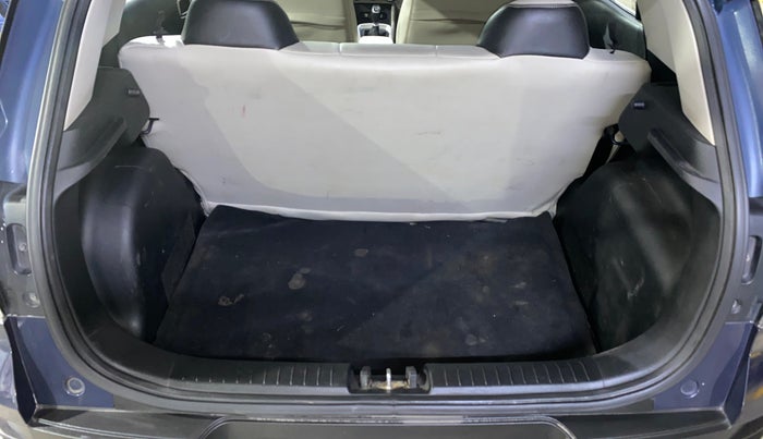 2022 Hyundai VENUE S PLUS 1.5 CRDI, Diesel, Manual, 59,596 km, Boot Inside